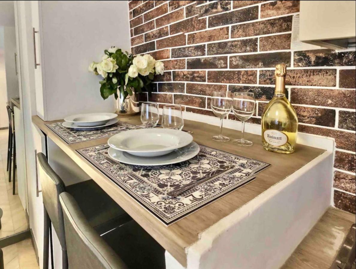 Beautiful Fully Renovated Centrally Located Studio Монте-Карло Экстерьер фото